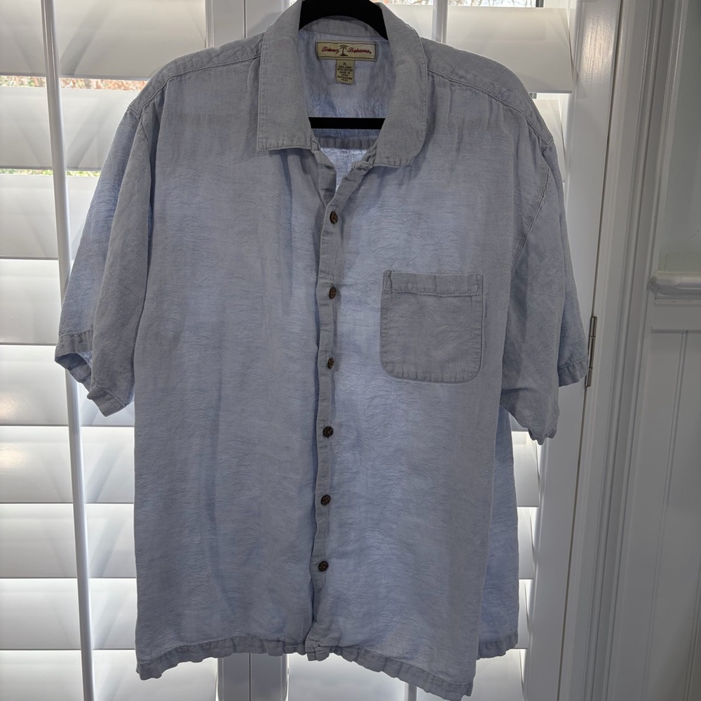 Tommy Bahama Linen Light Blue Casual Beachy Button Down Shirt (XL)